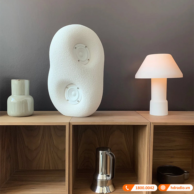 Loa Transparent Acoustic Sculpture