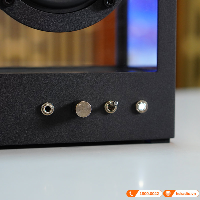 Small Transparent Speaker