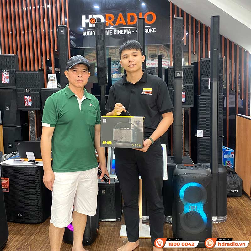 khách hàng mua Loa Alpha Works W88 chính hãng tại hdradio