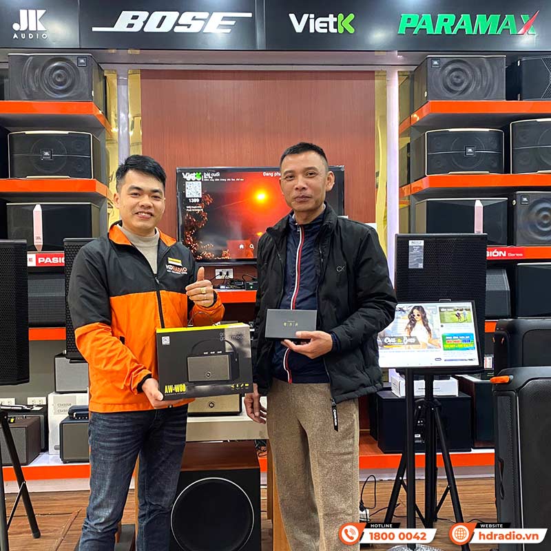 khách hàng mua Loa Alpha Works W88 chính hãng tại hdradio