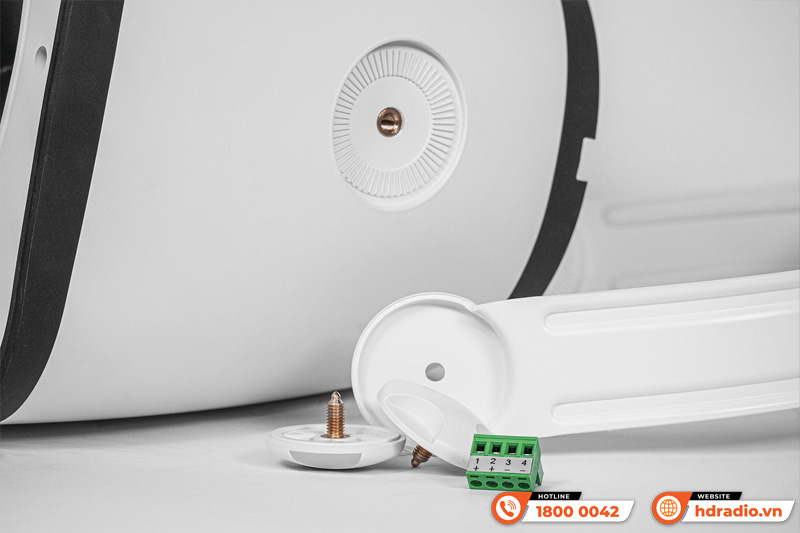 Loa Alpha Works AW82