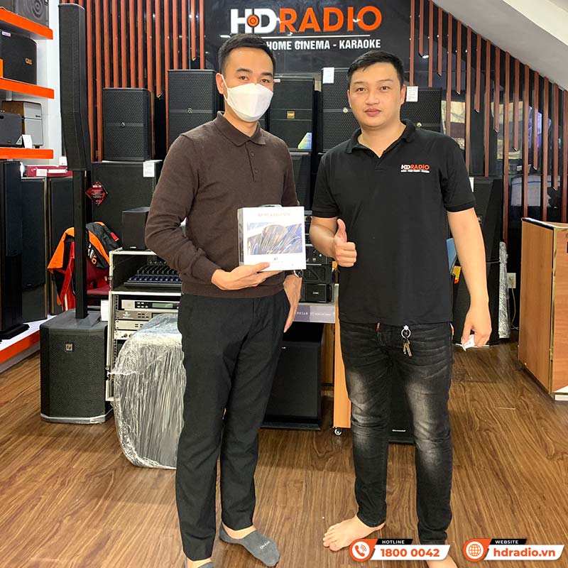 Loa B&O Beosound A1 Gen 2, Pin 18h, Công Suất 60W, IP67, Bluetooth, Micro thoại, Điều khiển giọng nói qua Alexa-9