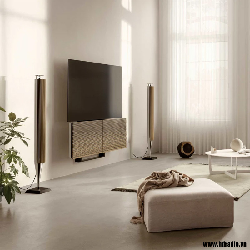 sub không dây B&O Beolab 19 và cặp loa B&O Beolab 18