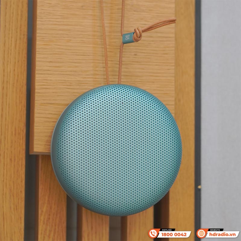 Loa B&O Beosound A1 Gen 3, Pin 24h, Âm thanh 360 độ, Công suất 60W, Chống nước IP67, Bluetooth 5.1, App Bang & Olufsen-2
