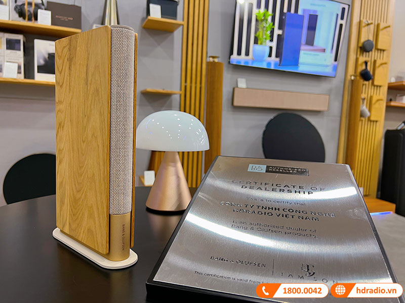 Loa B&O Beosound Emerge màu vàng