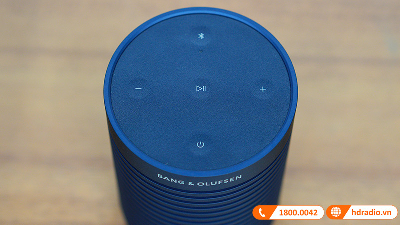 Mặt trên loa B&O Beosound Explore