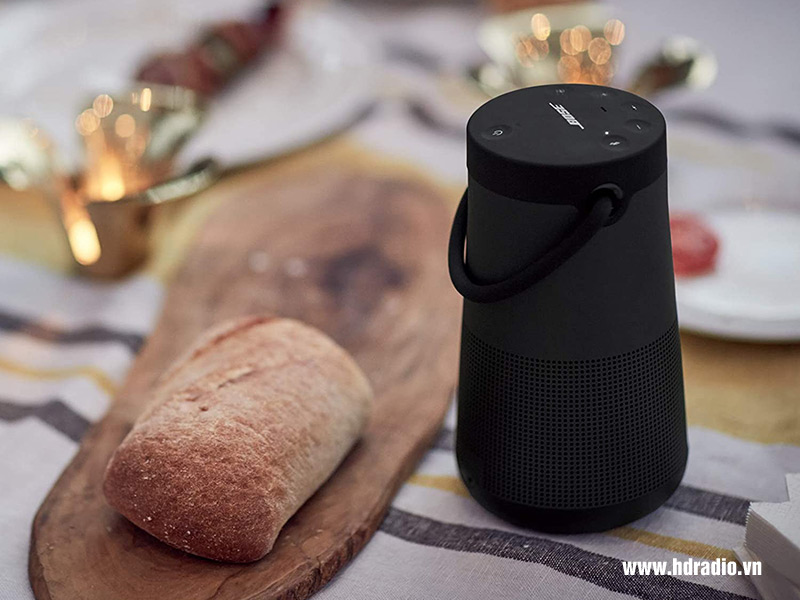 Loa Bose Soundlink Revolve Plus II (2)