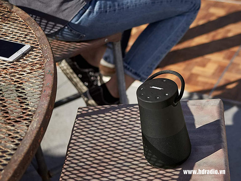 Loa Bose Soundlink Revolve Plus II (2)