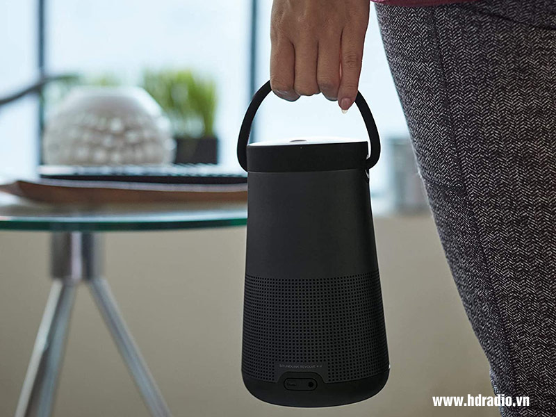 Loa Bose Soundlink Revolve Plus II (2)