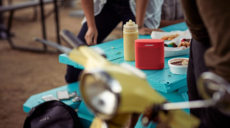 Ung dung Loa Bose SoundLink Color II (2) 