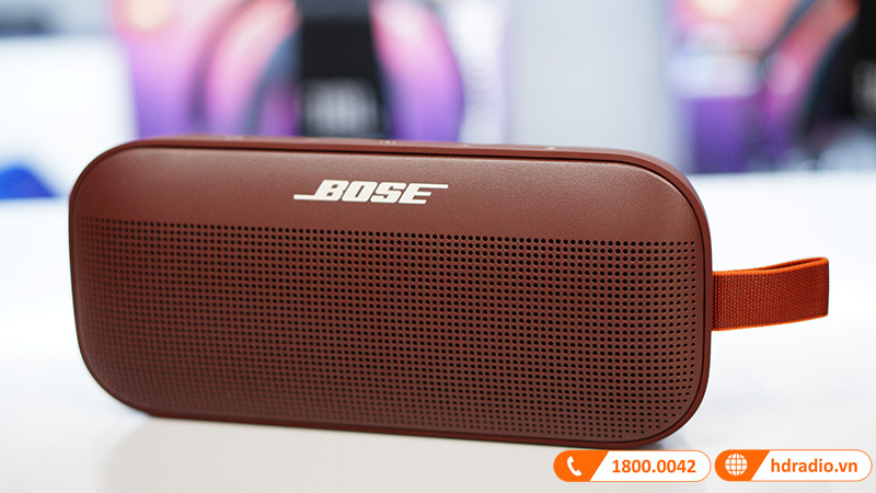 Loa Bose SoundLink Flex Thiet ke tre trung