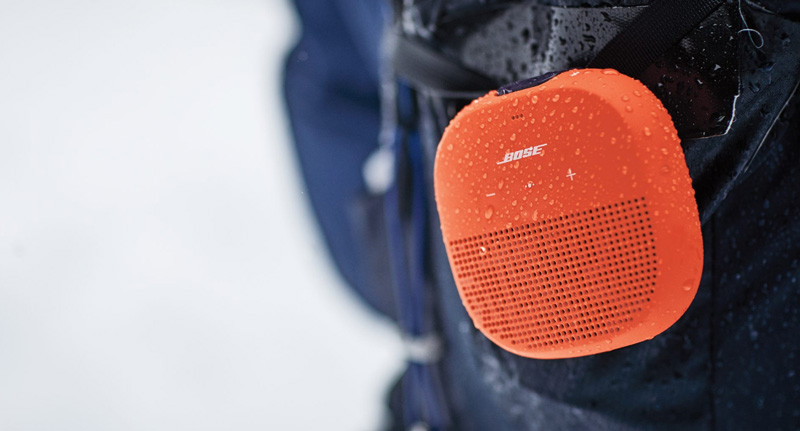 tích hợp pin sử dụng lên đến 6 giờ