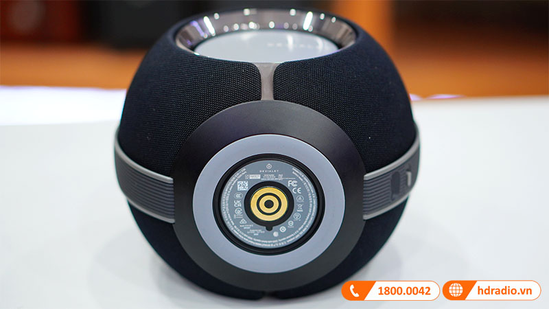 Đế của loa Devialet Mania