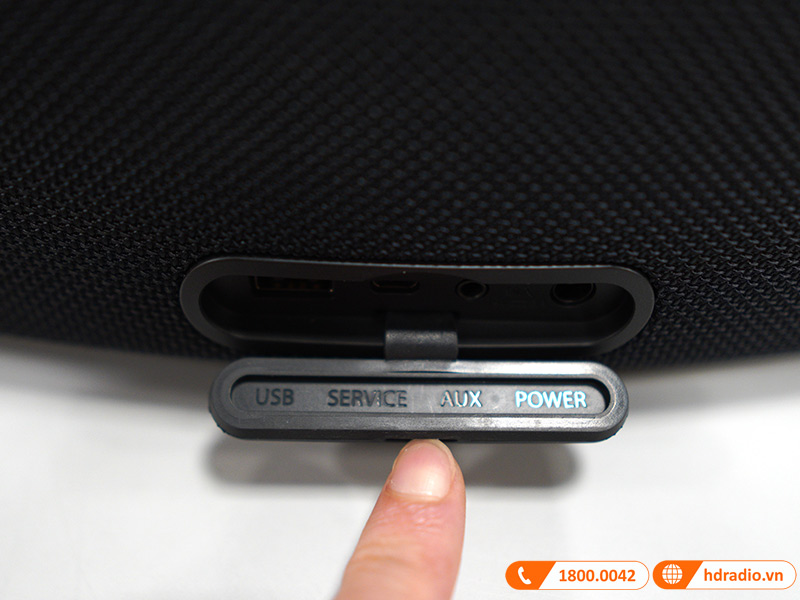 bên trong loa Harman Kardon Go Play Mini