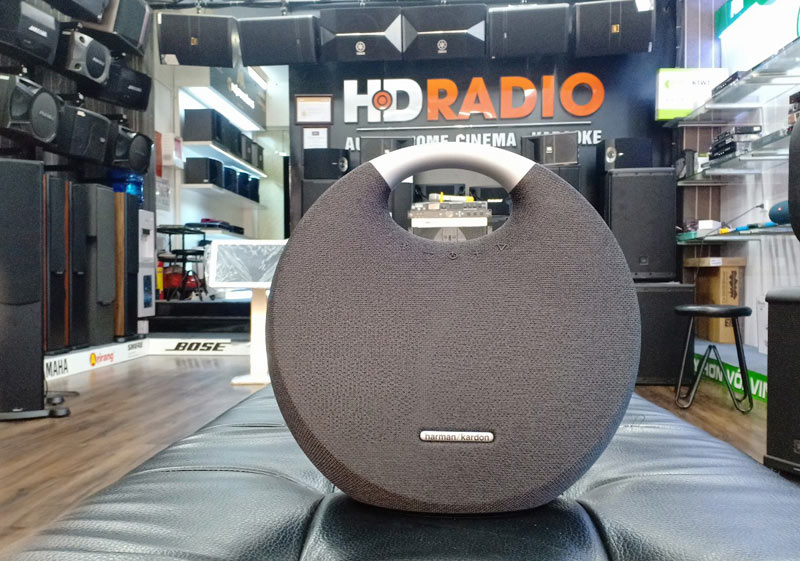 Loa Harman Kardon ONYX STUDIO 5 giá rẻ nhất tại hdradio 7