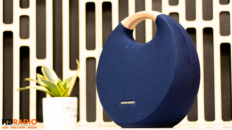 Loa Harman Kardon Onyx Studio 6