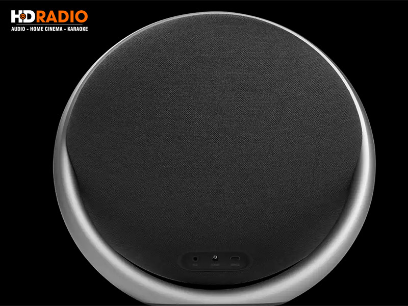 mat sau Loa Harman Kardon Studio 7