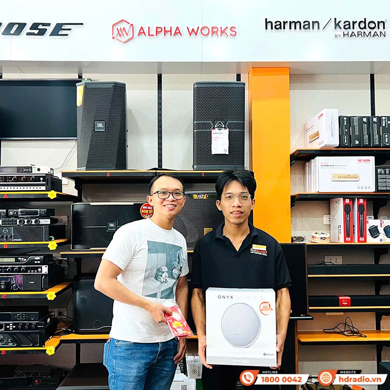 Loa Harman Kardon Onyx Studio 9, Pin 8h, Công Suất 50W, Bluetooth 5.3 Auracast, AUX, APP Harman Kardon One-14