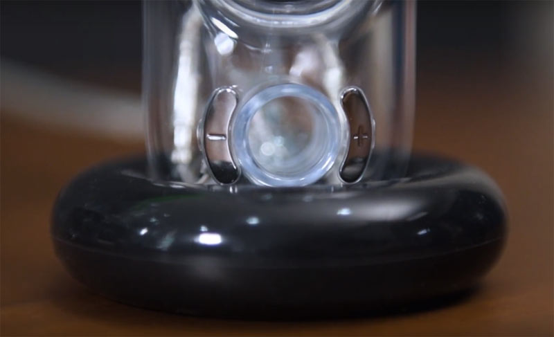 anh thuc te Loa Harman Kardon SOUNDSTICKS Wireless tai hdradio 1