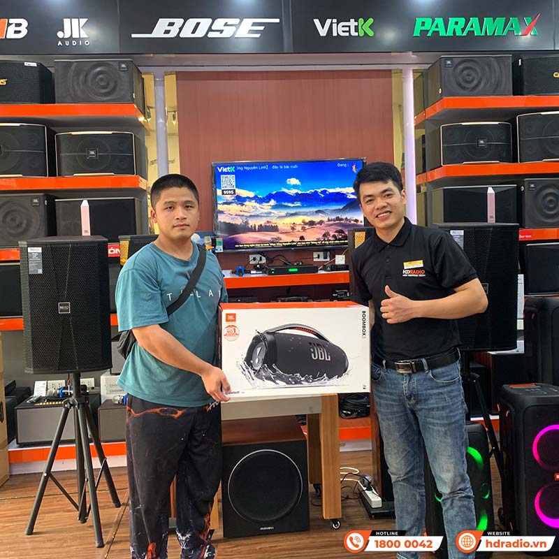 Loa JBL Boombox 3, Pin 24h, Công Suất 180W (AC), IP67, Bluetooth 5.3, AUX, USB A, PartyBoost-17