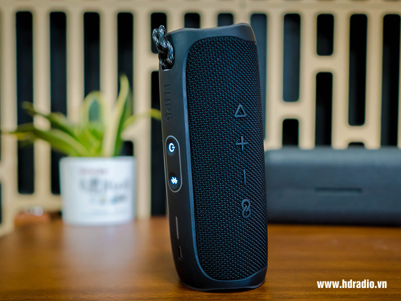 Mua Loa JBL Flip 5 chinh hang den hdradio
