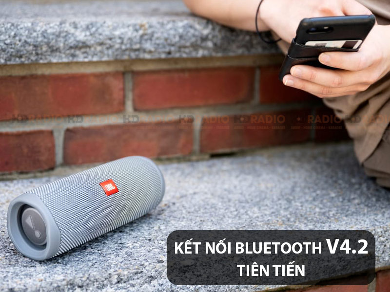 Loa JBL Flip 5 tich họp bluetooth 4.2