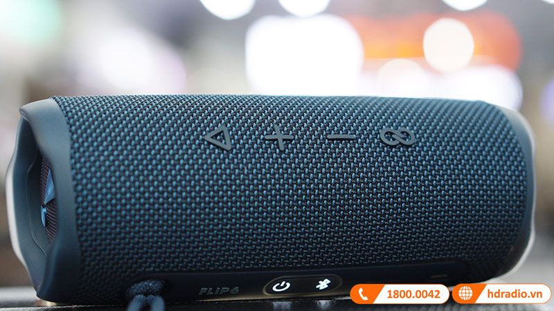 bảng điều khiển loa JBL Flip 6 