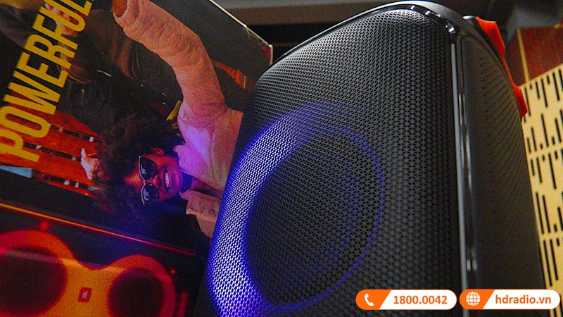 cận cảnh loa JBL Partybox 710
