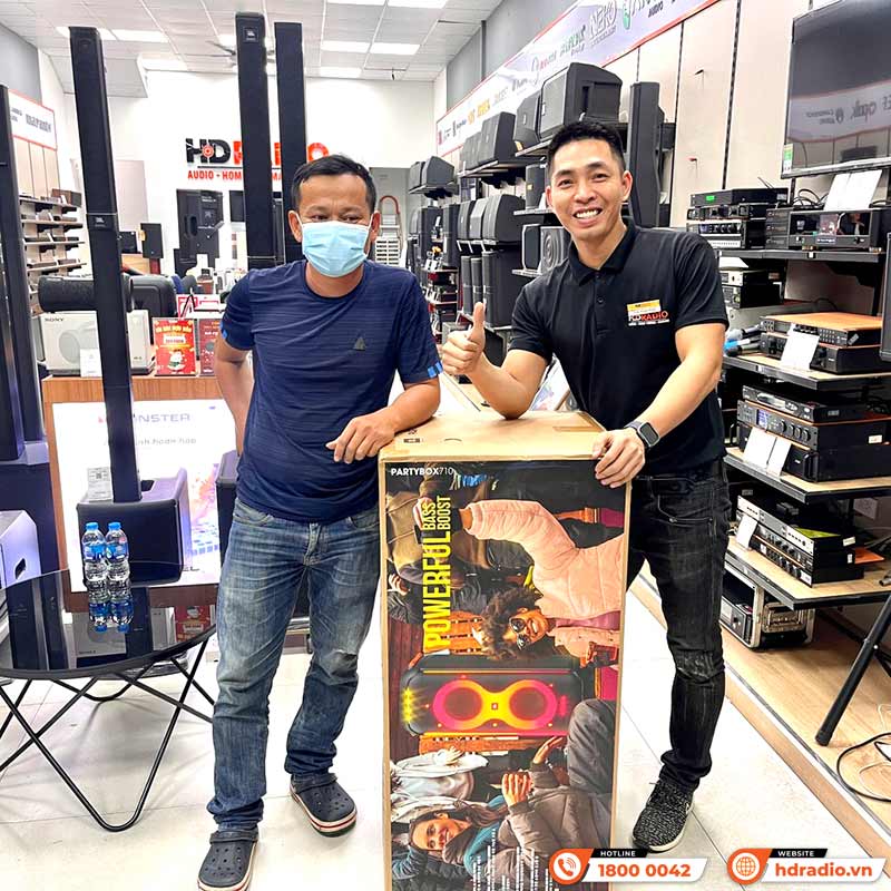 Loa JBL PartyBox 710 Chính Hãng, LED Đẹp, IPX4, Công Suất 800W, Bluetooth, AUX, USB, True Wireless Stereo-17