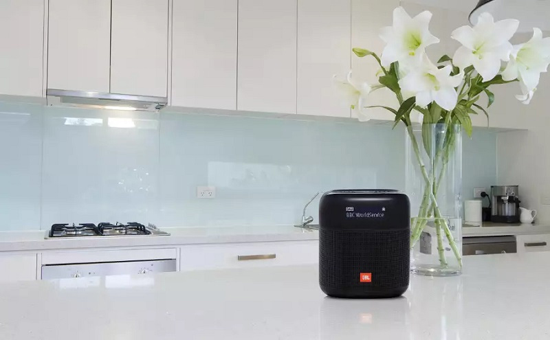 Loa JBL Tuner XL thích hợp sử dụng tại nhiều không gian như: phòng khách, phòng làm việc, phòng ngủ... Loa JBL Tuner XL