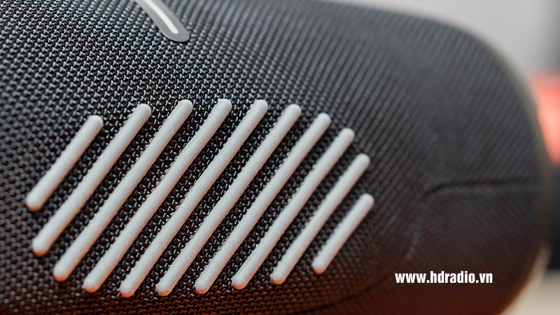 chan chong truot Loa JBL Xtreme 3