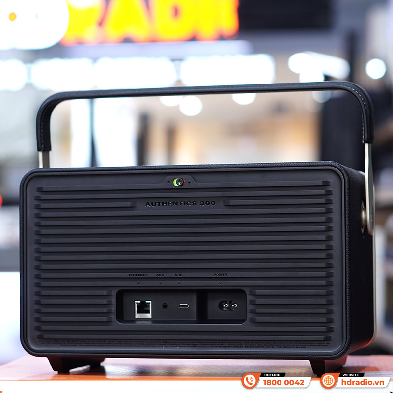 Loa JBL Authentics 300, Pin 8 giờ, Công suất 100W, Bluetooth 5.3, Wifi, AUX, USB, JBL One APP-11