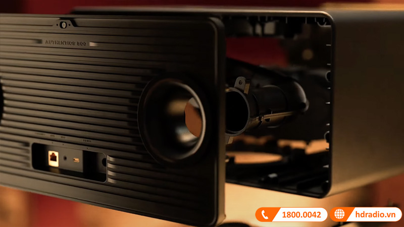 Loa JBL Authentics 500