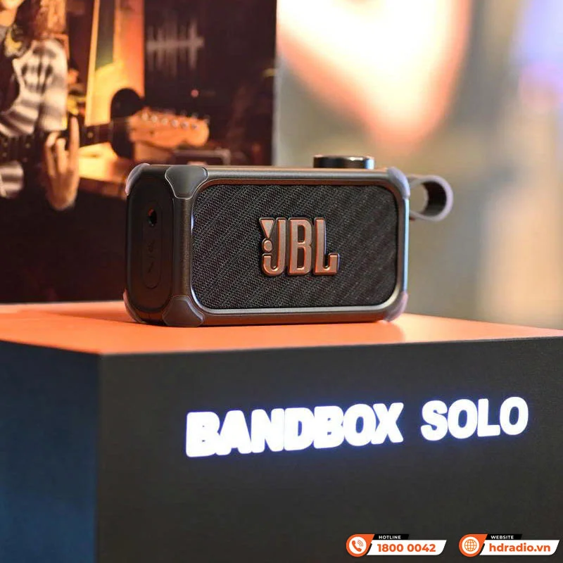 Loa JBL BandBox Solo