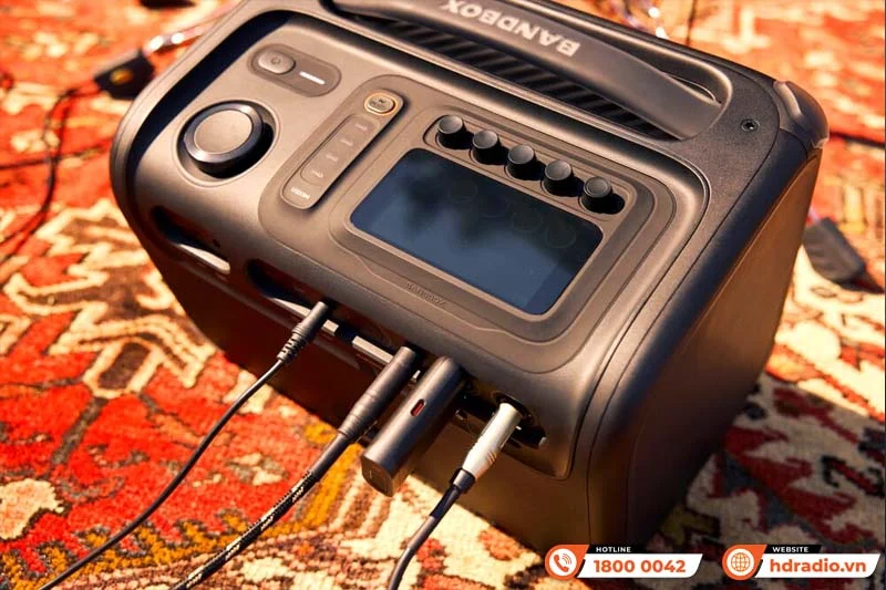 Loa JBL BandBox Trio