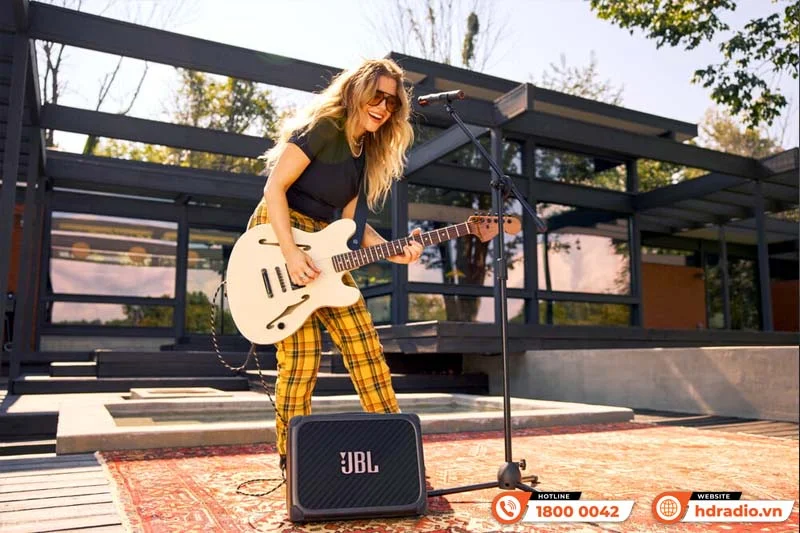 Loa JBL BandBox Trio