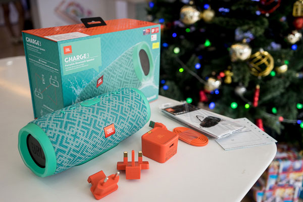 loa JBL CHARGE 3 ( SPECIAL EDITION) loa JBL CHARGE 3 ( SPECIAL EDITION)