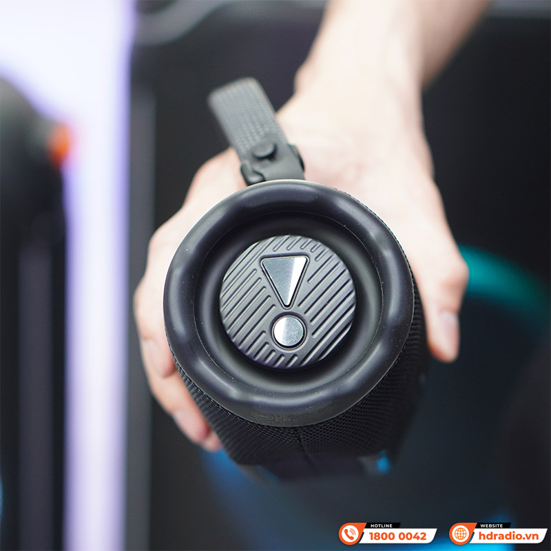 Loa JBL Charge 6 Chính Hãng, Pin 28h, Chống Nước IP68, Bluetooth 5.4, Auracast™, Có Quai Xách-12