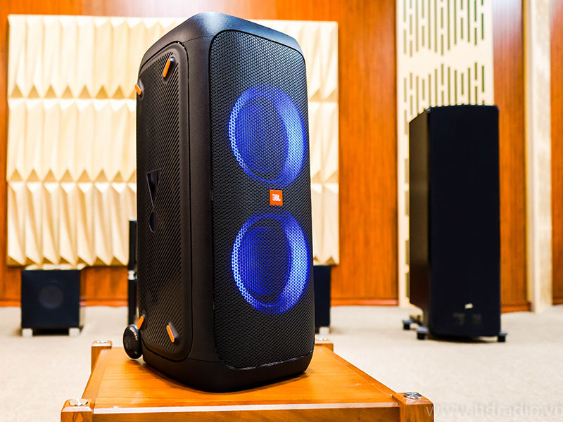 Mặt trước Loa JBL PartyBox 310