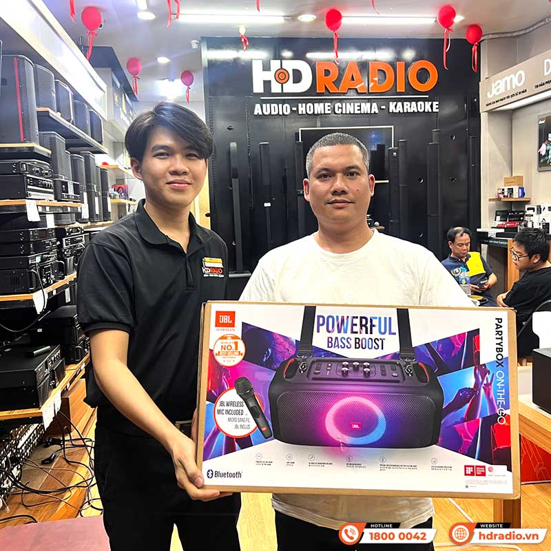 Loa JBL Partybox On The Go, Pin 6h, IPX4, Bluetooth, AUX, USB, Công Suất 100W-26