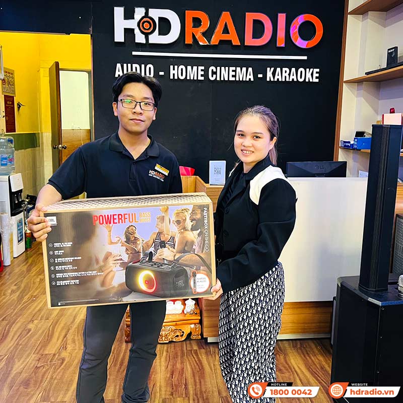 Loa JBL Partybox On The Go, Pin 6h, IPX4, Bluetooth, AUX, USB, Công Suất 100W-30