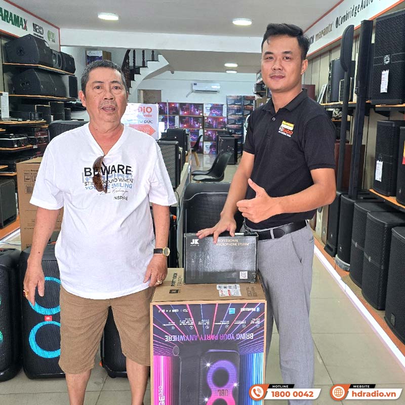 Loa JBL PartyBox Stage 320, Công Suất 240W, Pin 18h, AUX, Micro, Bluetooth 5.4, IPX4, AI Sound Boost, Auracast, App JBL Partybox-33