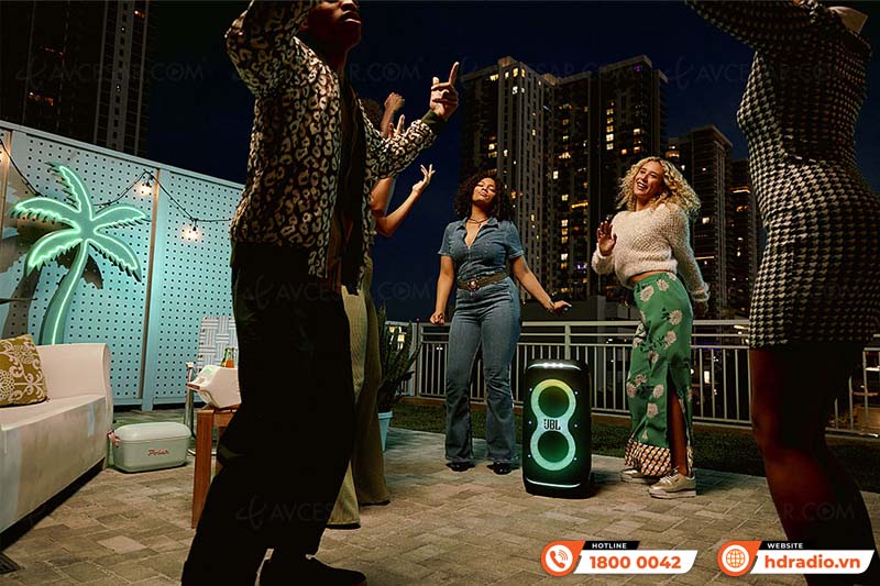 Loa JBL PartyBox Stage 320