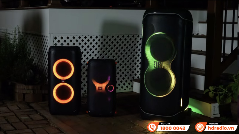Loa JBL PartyBox Stage 320 