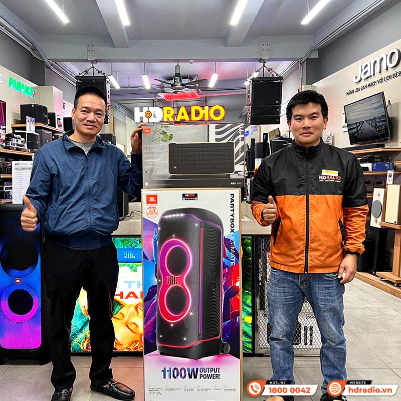 khách hàng mua Loa JBL PartyBox Ultimate chính hãng tại hdradio