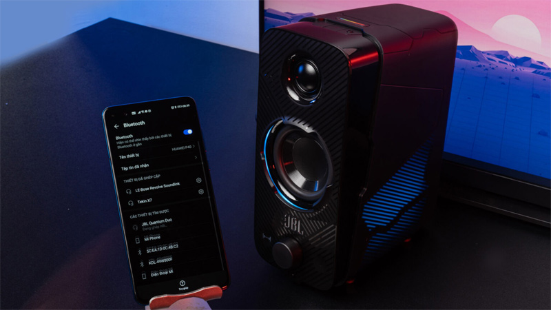 Loa JBL Quantum Duo có kết nối bluetooth 4.2