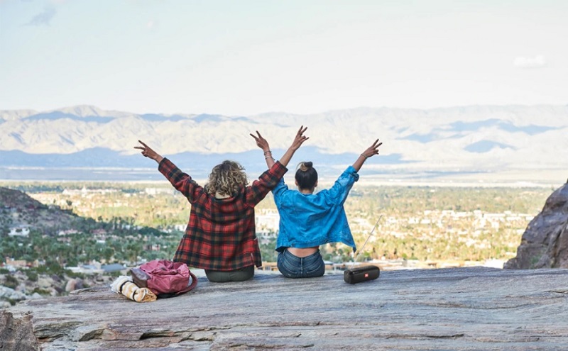 loa bluetooth jbl tuner FM RADIO