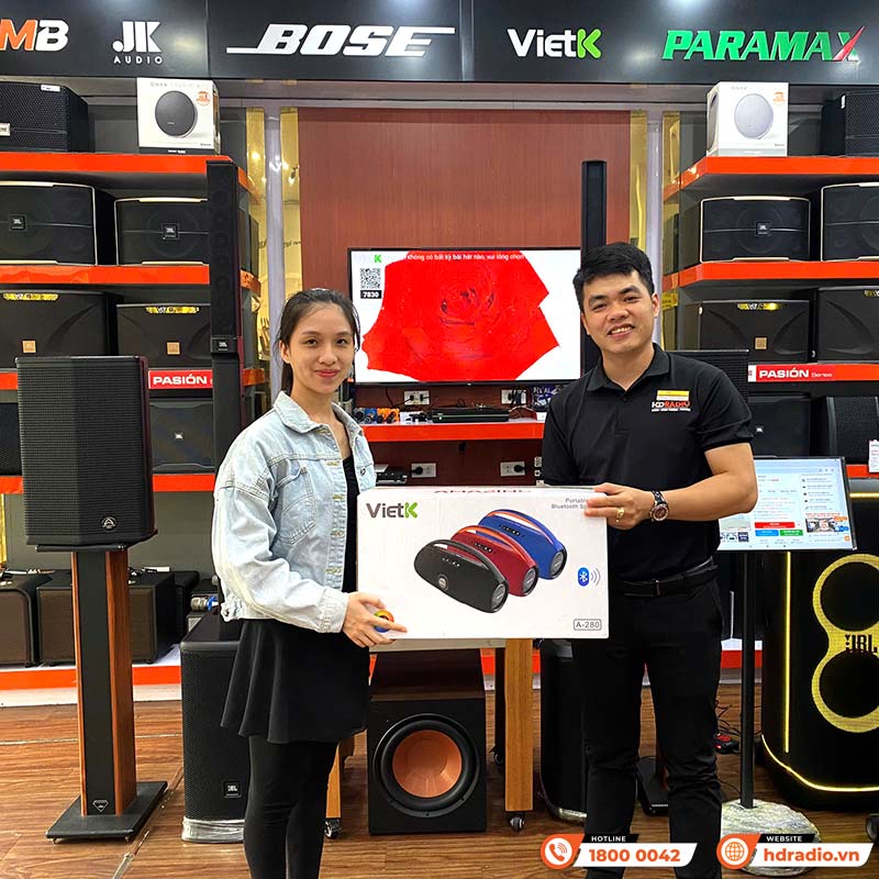 Loa VietK Amazing A280, IPX7, Pin 4H, Bluetooth 5.2, LED RGB, AUX, USB-21