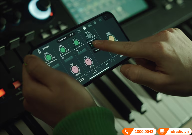 Loa Yamaha Stagepas 200