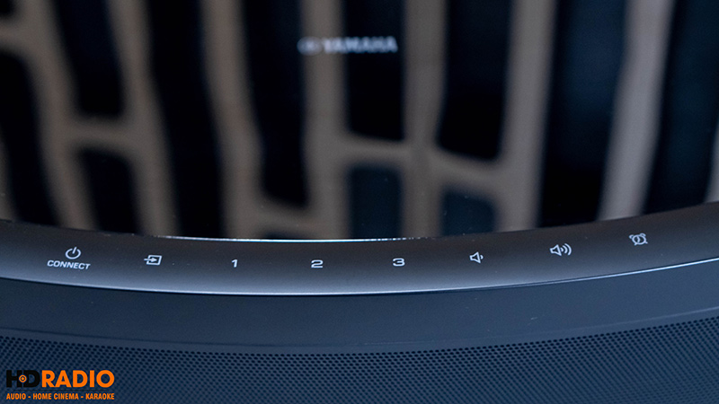  Cac nut hieu chinh mat tren Loa Yamaha WX 051
